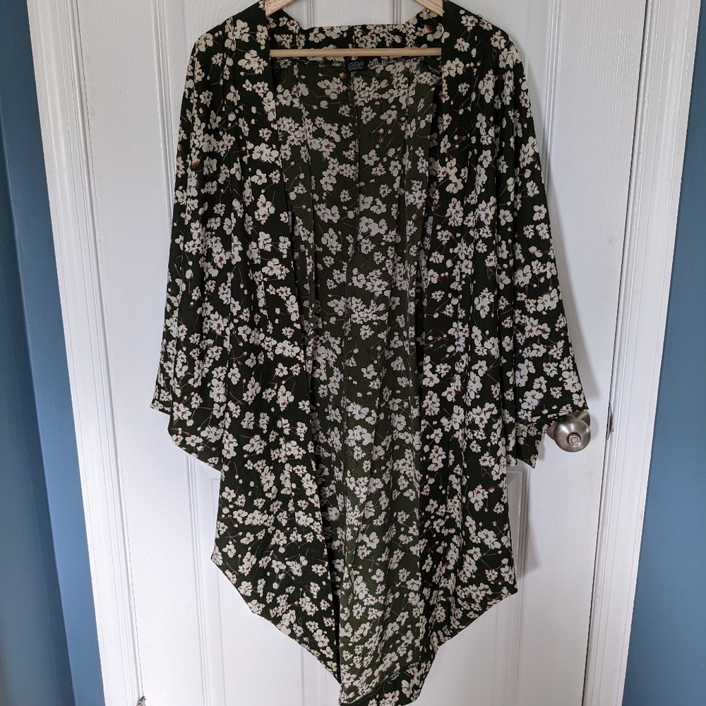 Anthropologie Roffe Kimono Style Open Wrap
